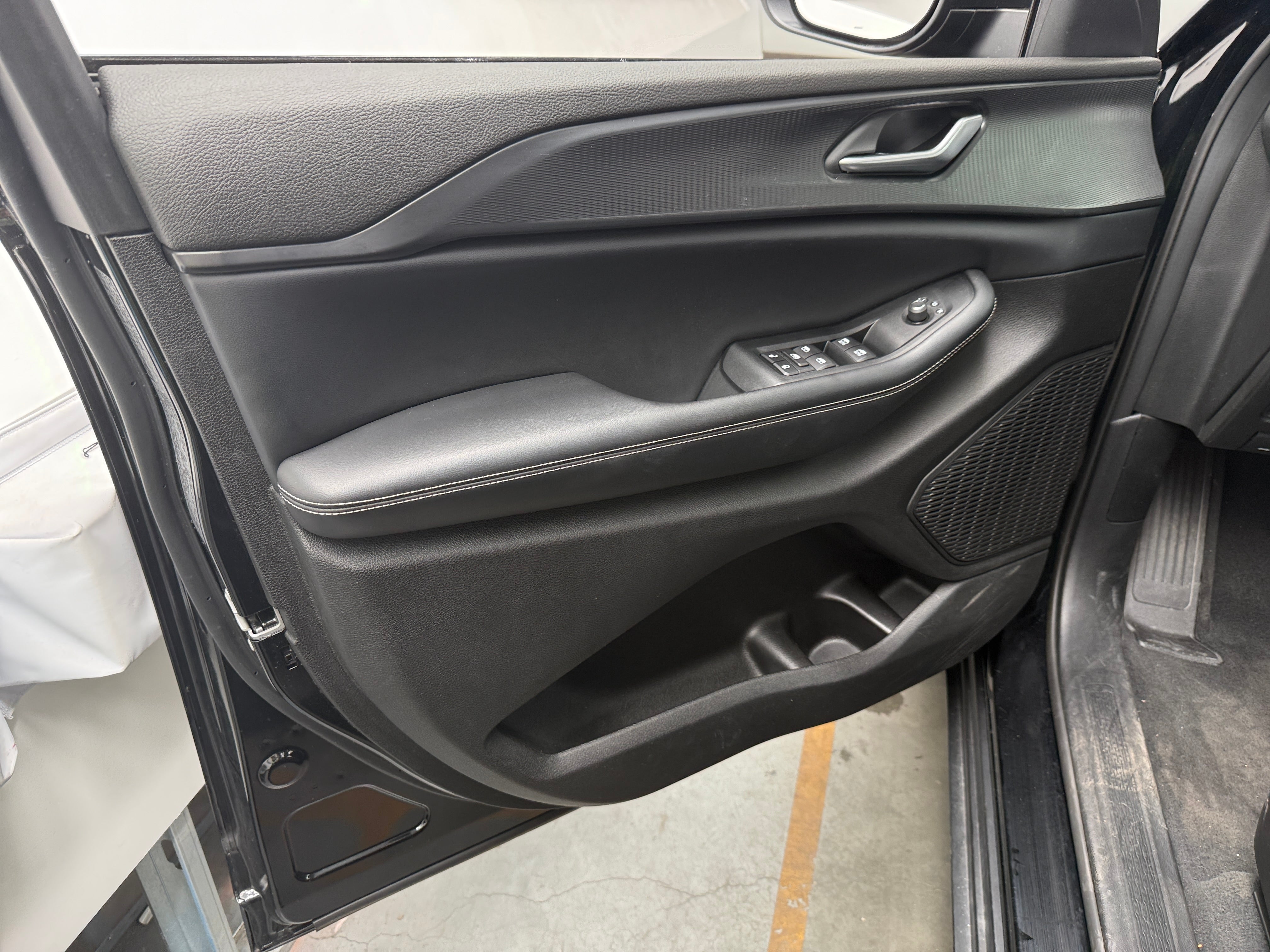 jeep grand cherokee 2023 1C4RJHAG9PC669424 image jeep grand cherokee 2023 1C4RJHAG9PC669424 image